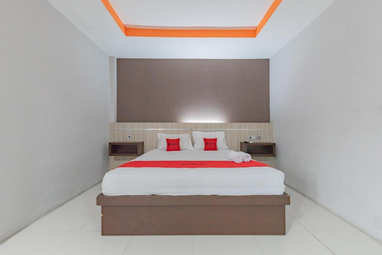 Reddoorz Near Plaza Balikpapan Hotel Exterior foto
