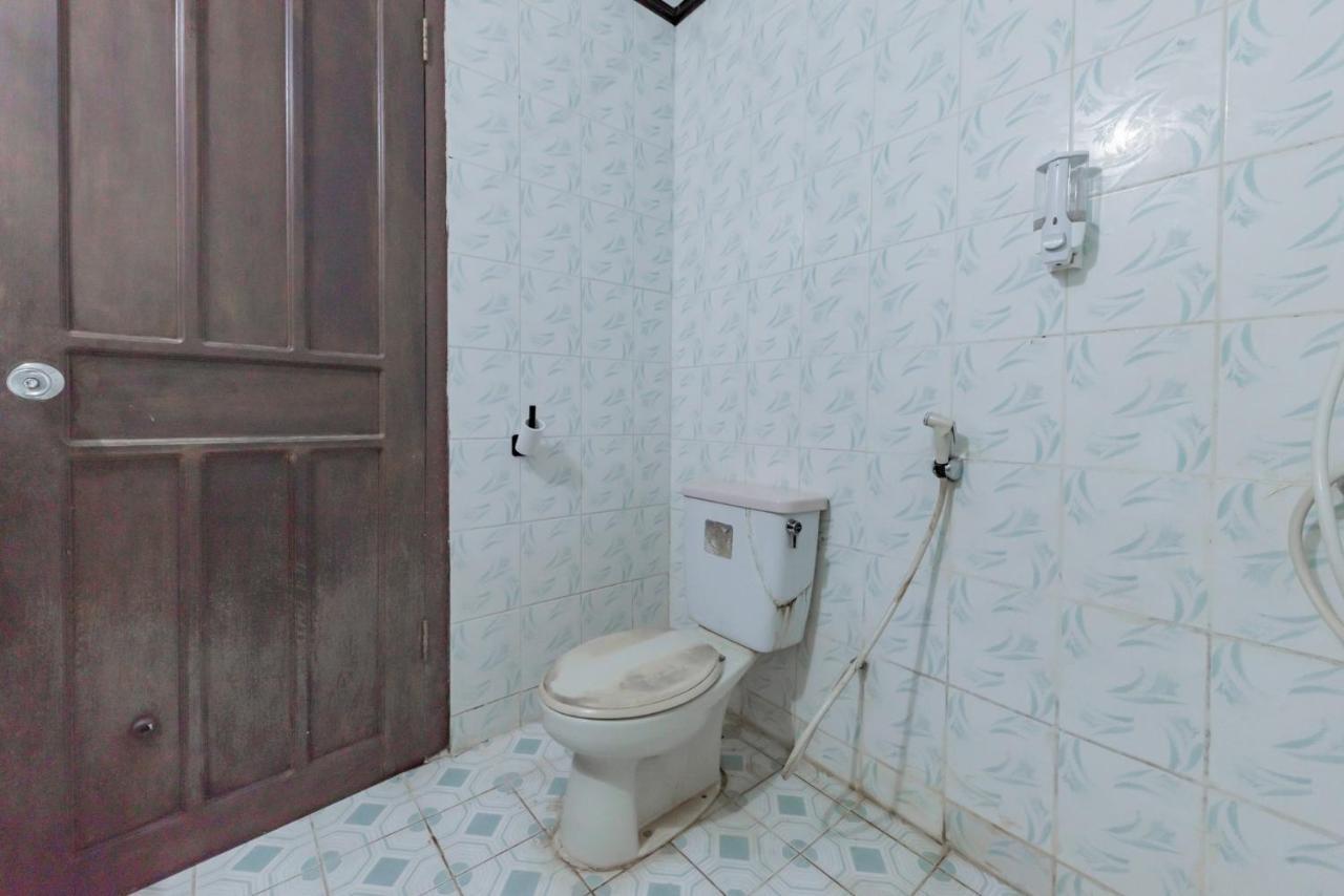 Reddoorz Near Plaza Balikpapan Hotel Exterior foto